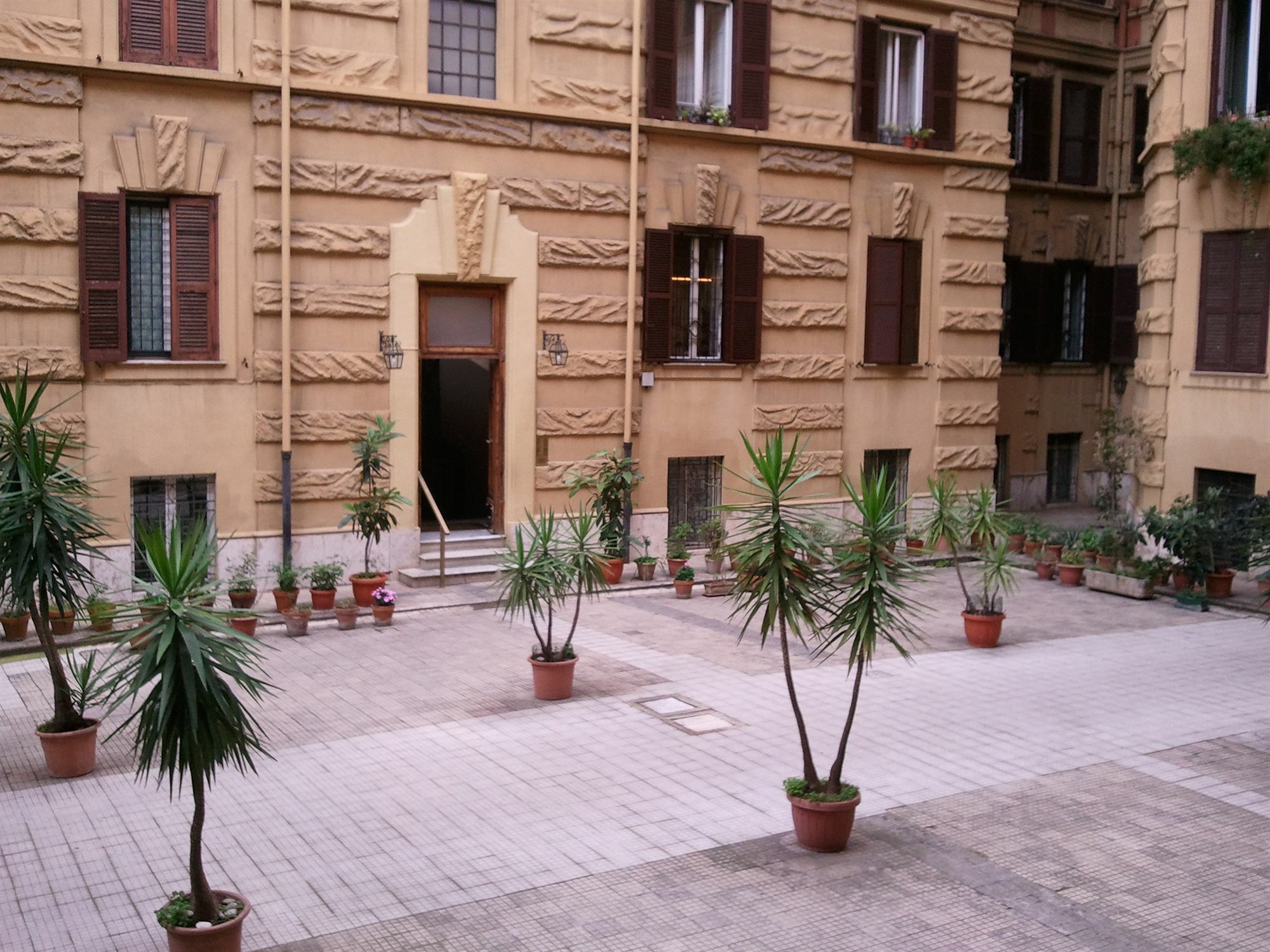 Isabel Guest House Рим Екстер'єр фото