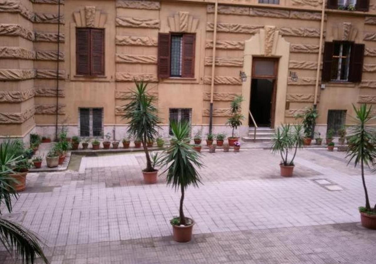 Isabel Guest House Рим Екстер'єр фото